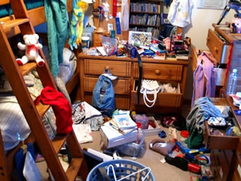 cluttered-room